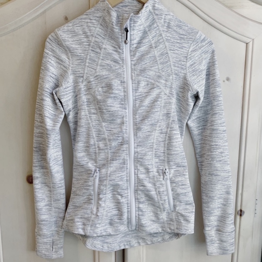 LULULEMON white and gray athletic jacket size 2